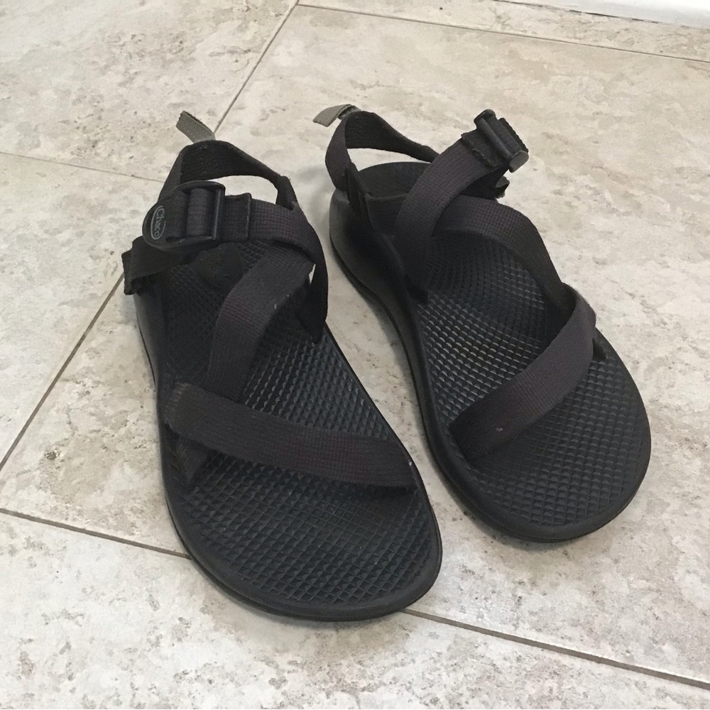 Youth / Womens Chaco Sandals Sz 4